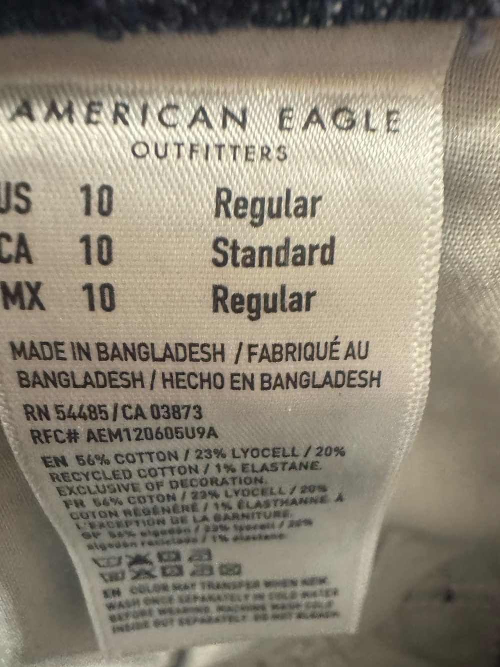 Women’s American Eagle High-Waisted Flare Jeans - Picture 7 of 7